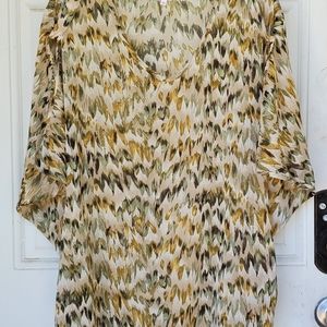 3/$30 Northern Reflections Sheer Summer Top